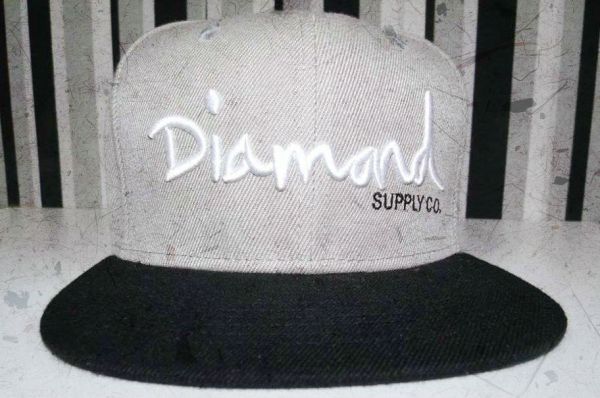 Boné Dimond supply co.